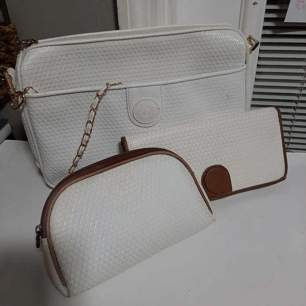 LIZ CLAIBORNE 1983 Vintage/Retired White Crossbody 3 Pc Set